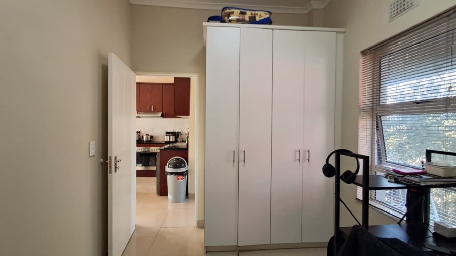 To Let 2 Bedroom Property for Rent in Buh Rein Estate Western Cape